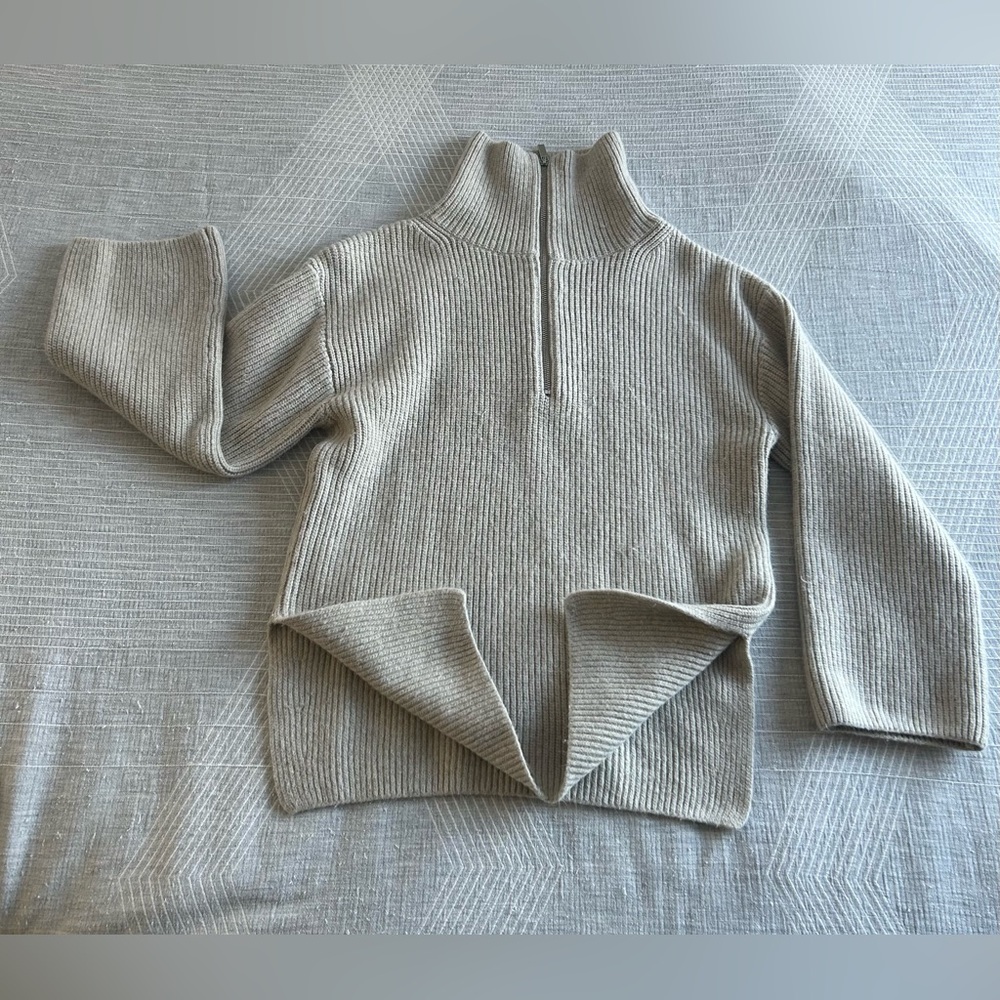 H&M Cream Ribbed Knit Sweater - Picture 3 of 6